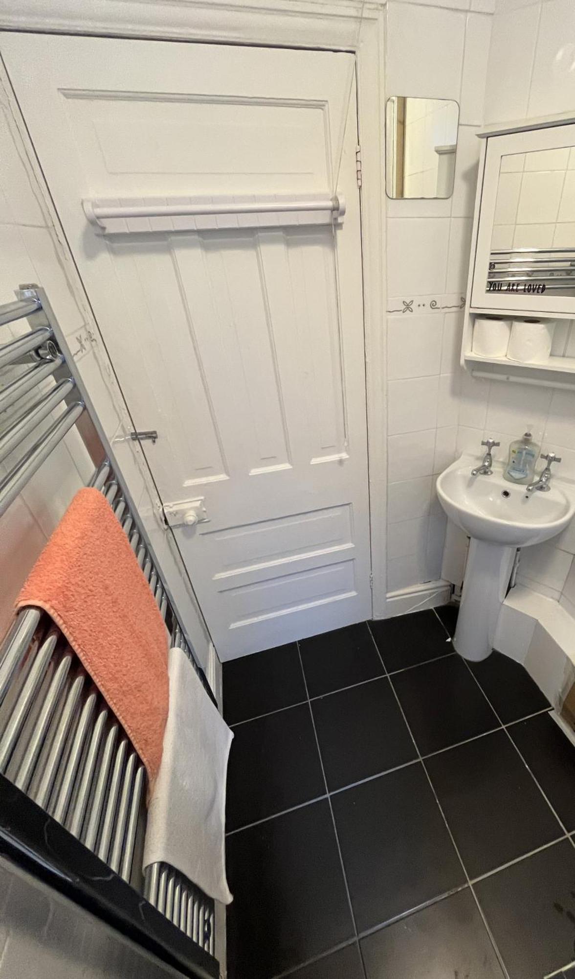 Rooms Anfield- 5 Mins From Lfc Liverpool Exteriör bild
