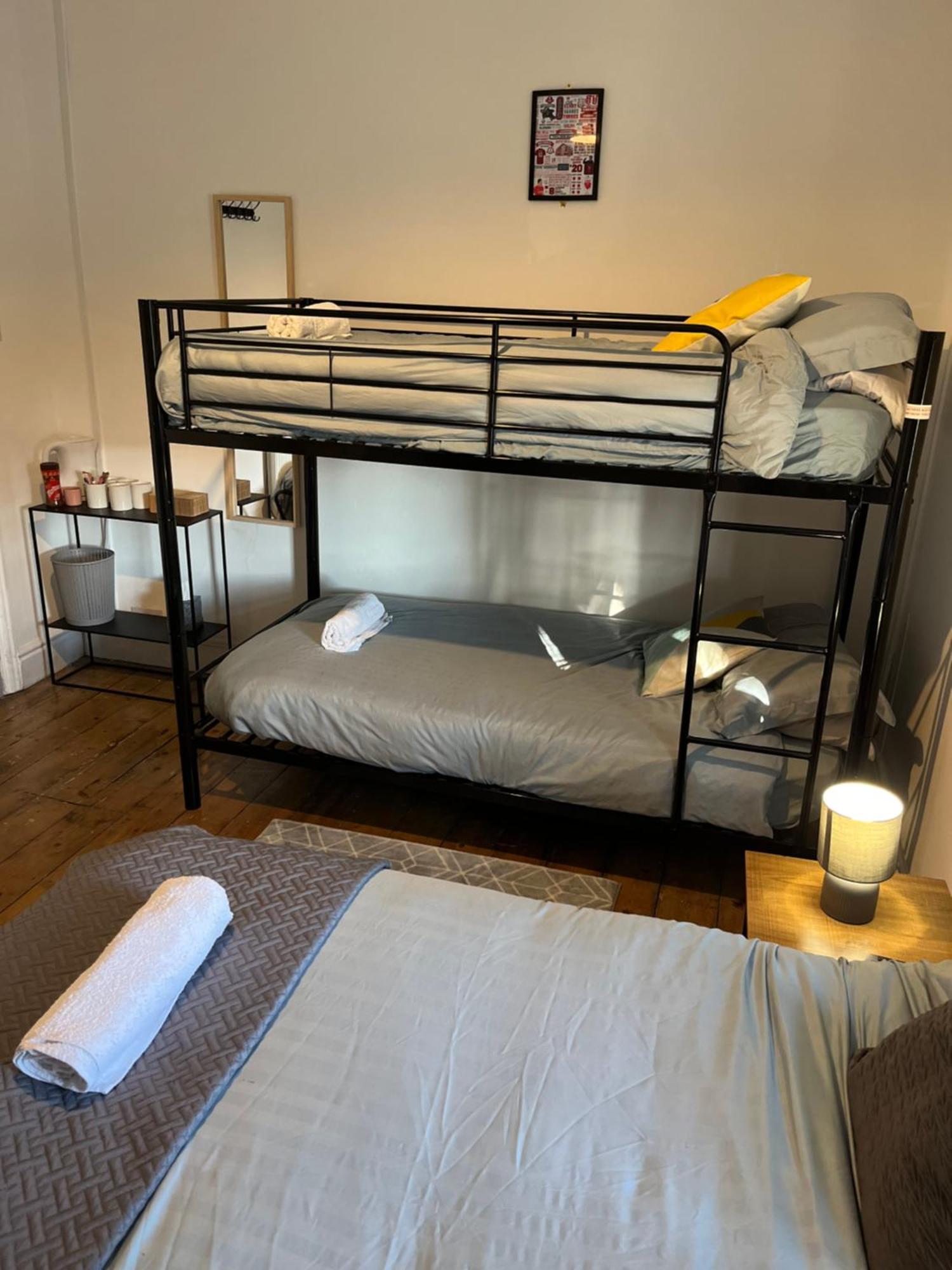 Rooms Anfield- 5 Mins From Lfc Liverpool Exteriör bild