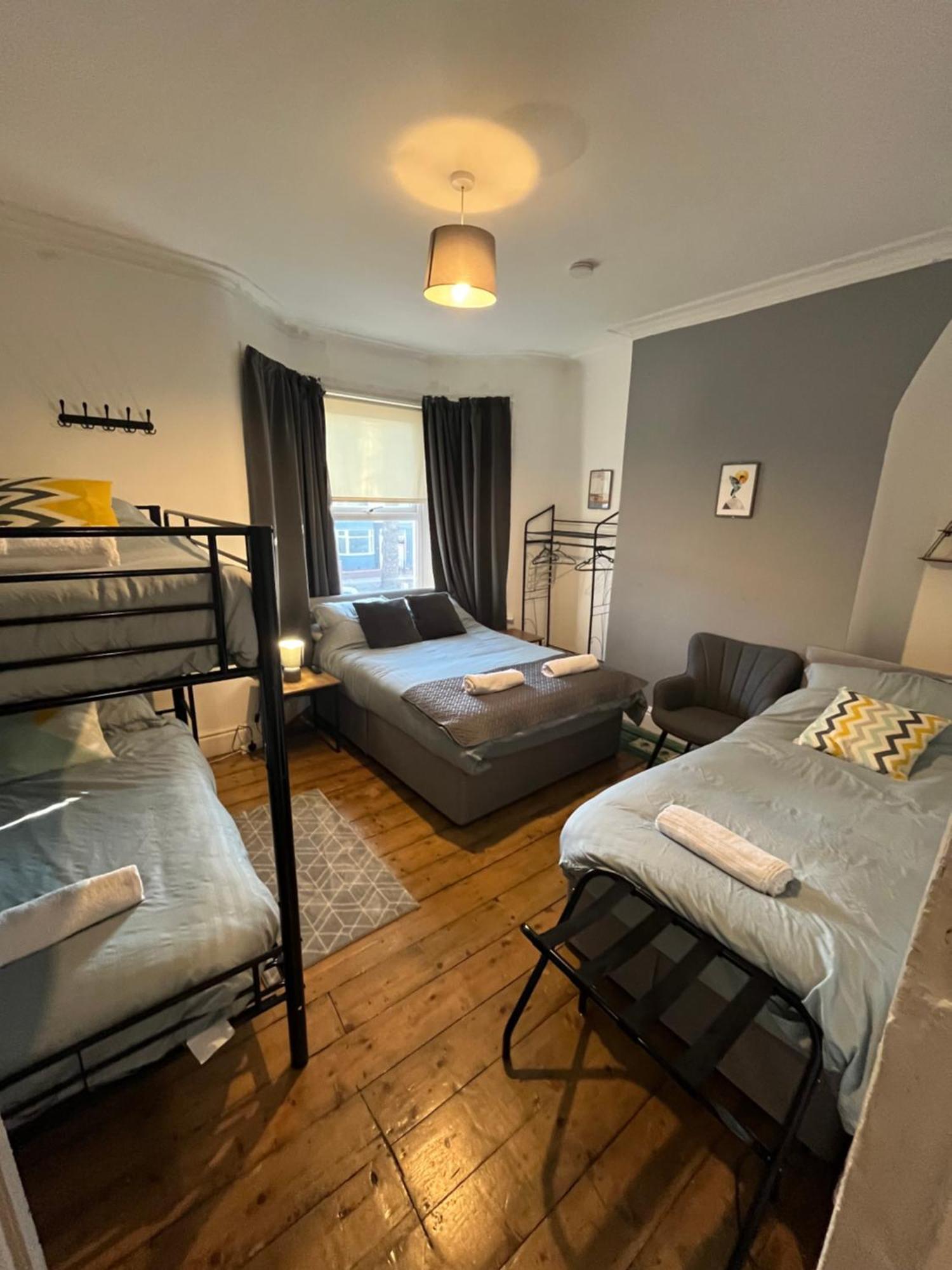 Rooms Anfield- 5 Mins From Lfc Liverpool Exteriör bild