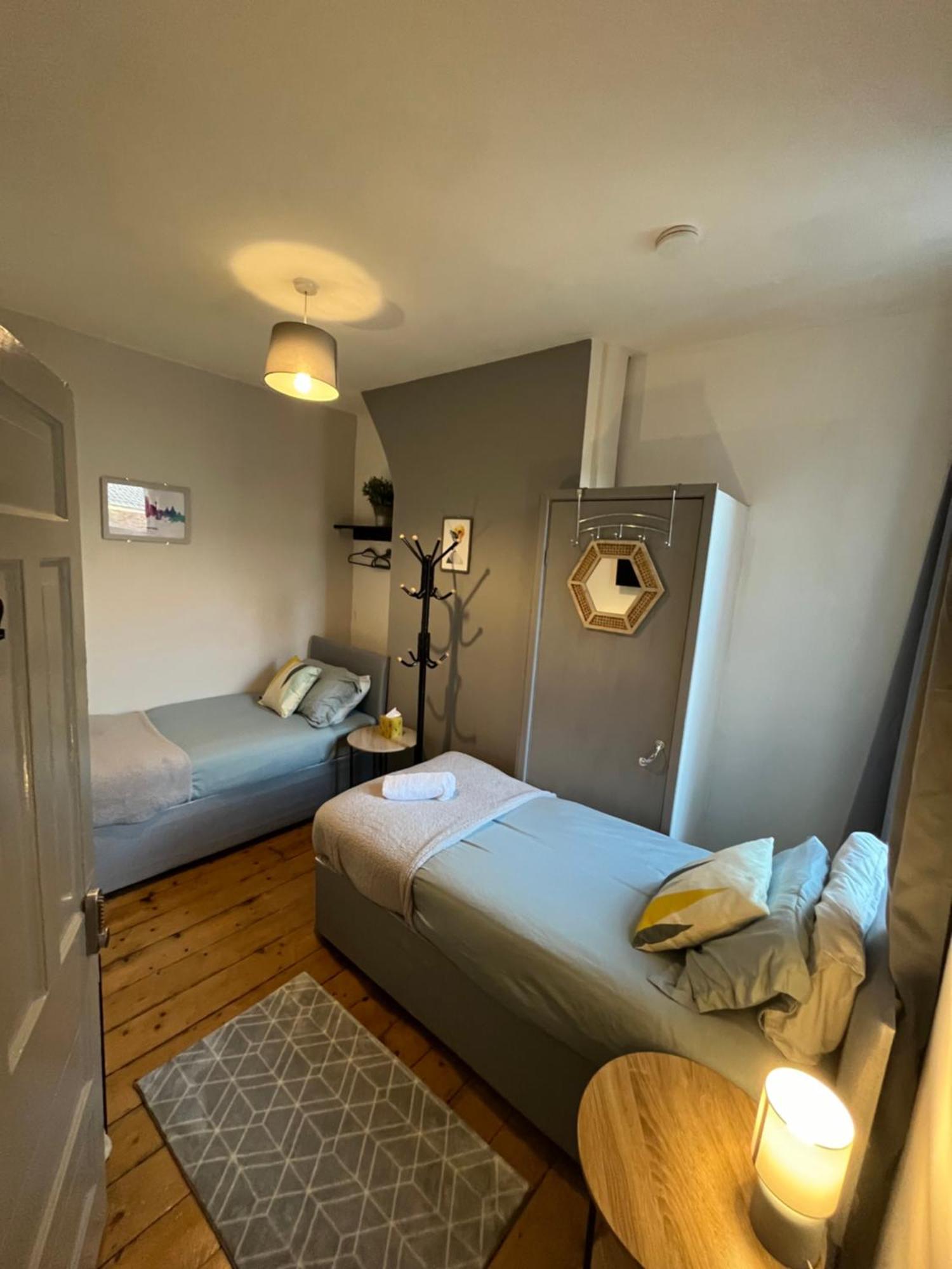 Rooms Anfield- 5 Mins From Lfc Liverpool Exteriör bild